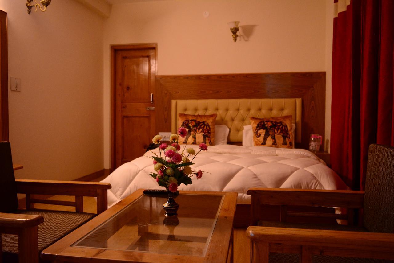 Ambika Bliss Bed and Breakfast Manāli Eksteriør billede