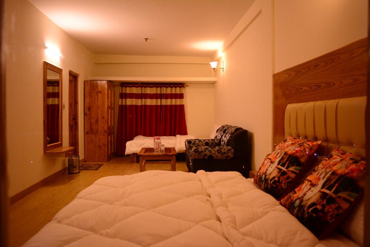 Ambika Bliss Bed and Breakfast Manāli Eksteriør billede